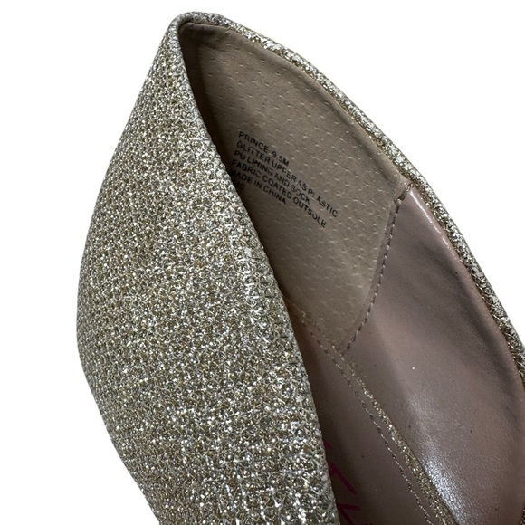 Betsey Johnson high gold heels with bow 9.5 - Picture 5 of 9